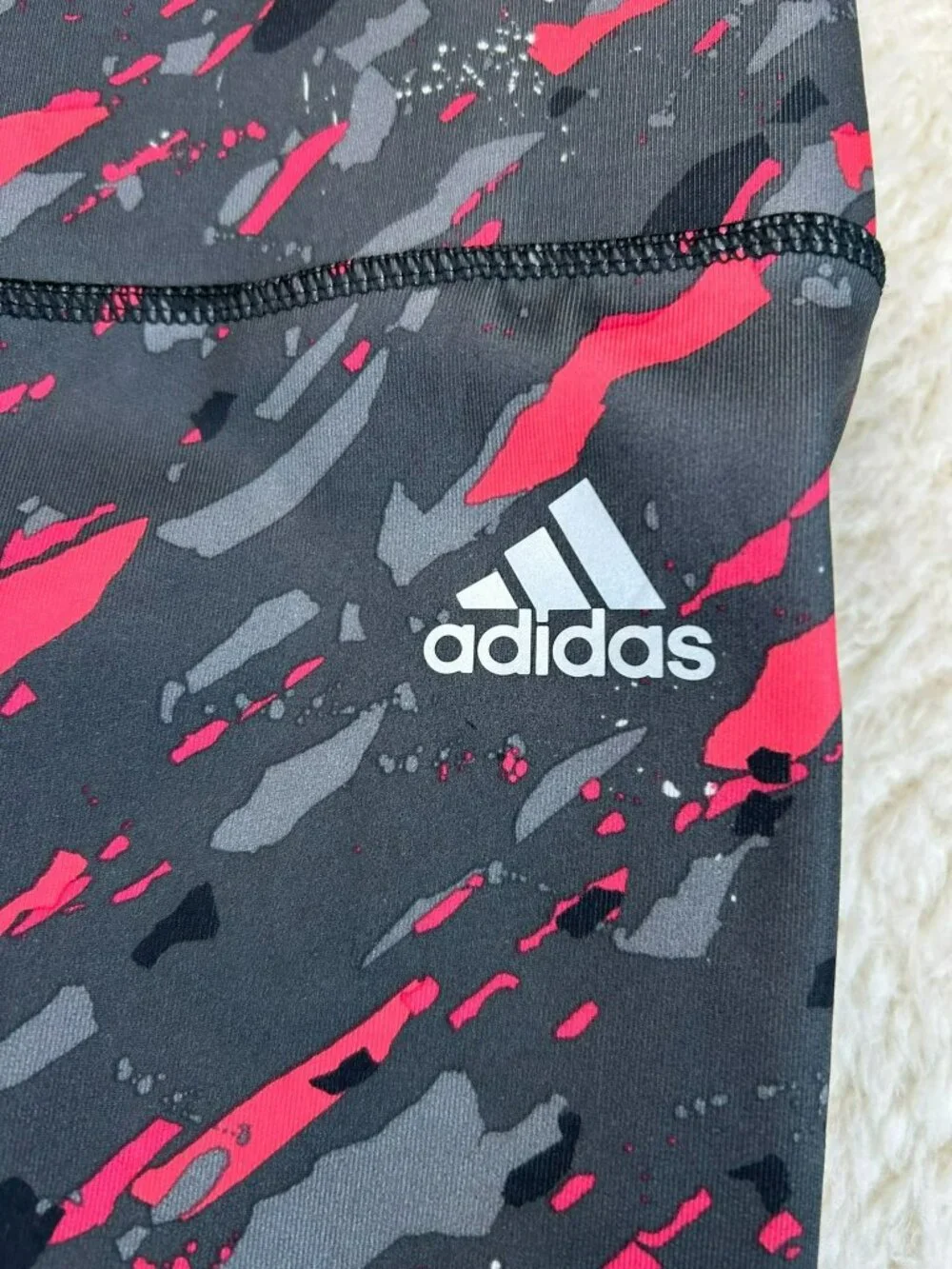 Adidas Womens Climalite Athletic Capri Leggings Large Abstract Print Black & Pin - Picture 2 of 6